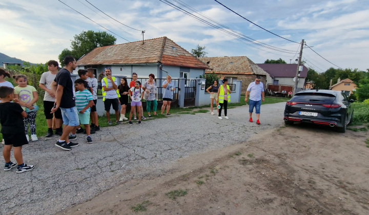 12. fotografia fotogalérie Aktuality / Detské ihrisko v obci Šimonovce - foto